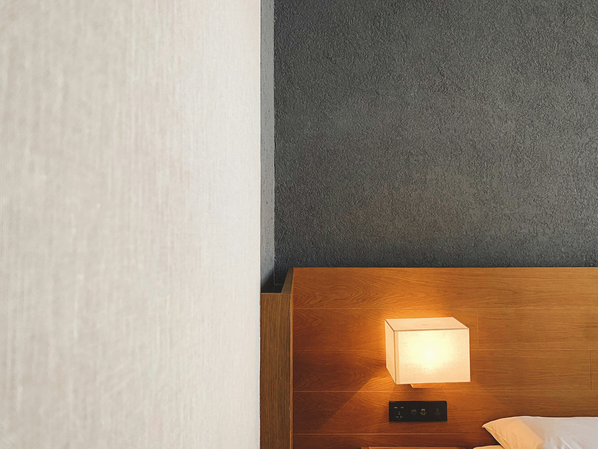 Choosing the Right Solid Wood Bed Frame for a Muji Style Bedroom