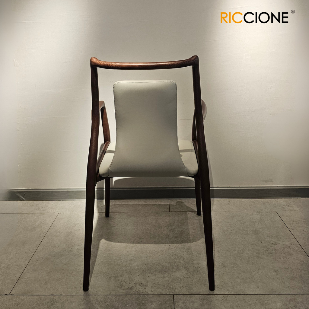 ARKED CHAIR
