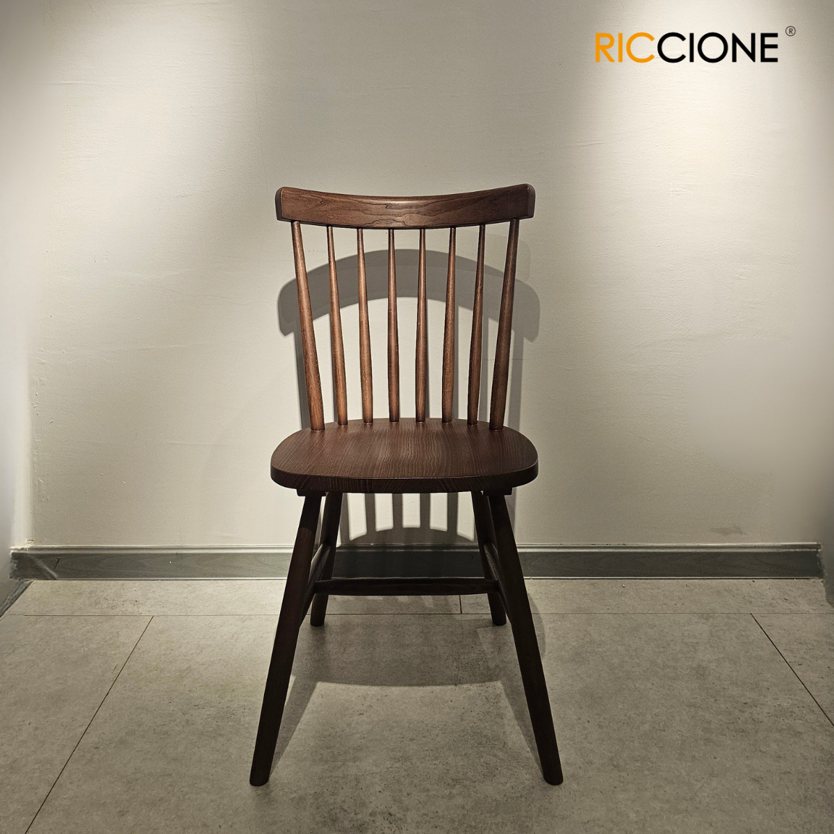 AFRAIN CHAIR