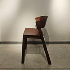 DESIGNER’S PICKS CHAIR