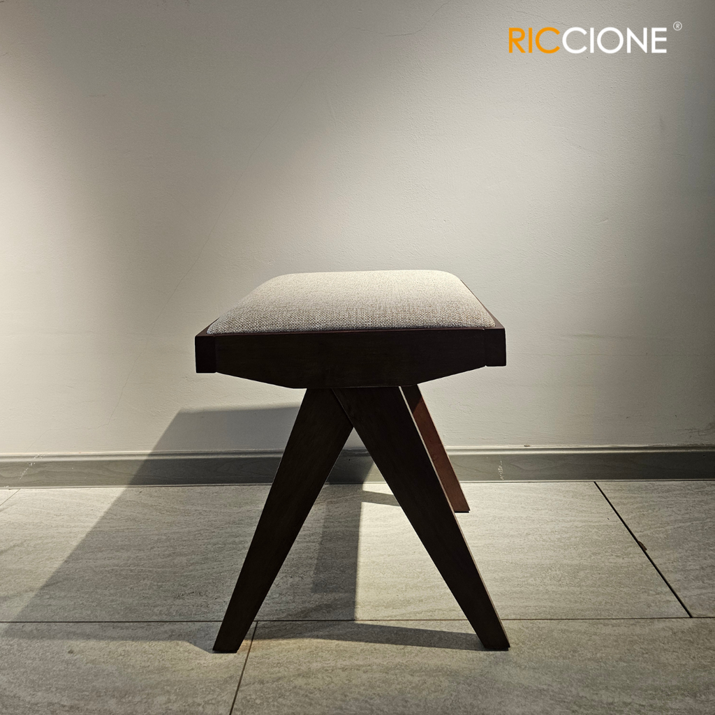 BATANG DRESSING STOOL