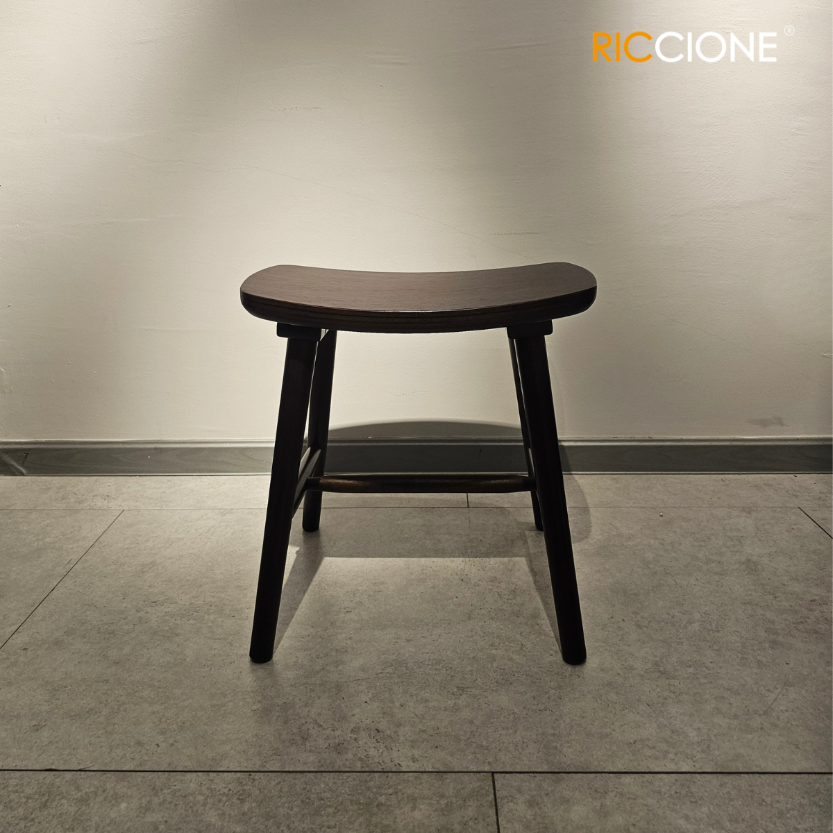 GASING STOOL