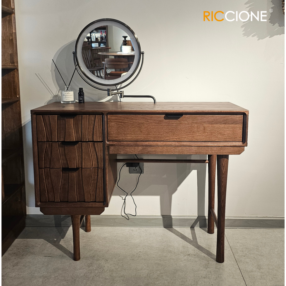 AFRAIN DRESSING TABLE