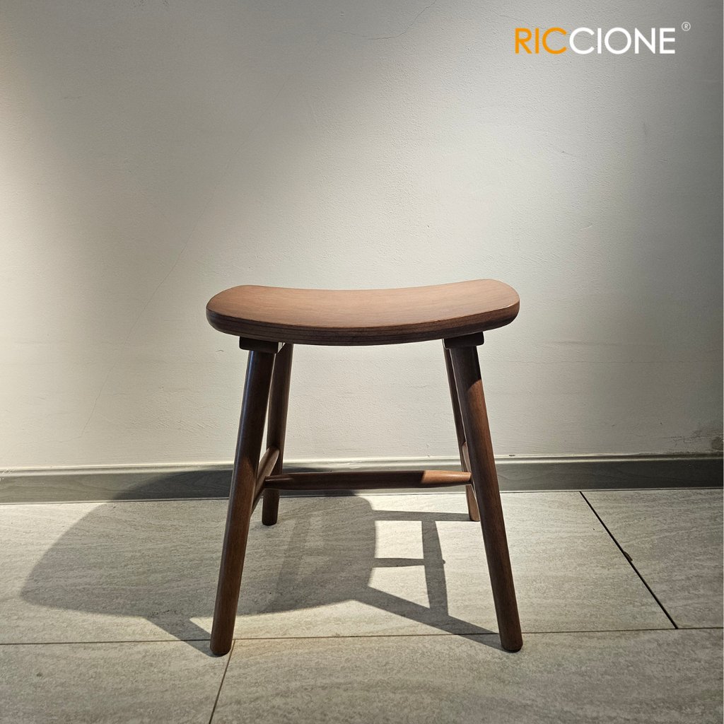GASING STOOL