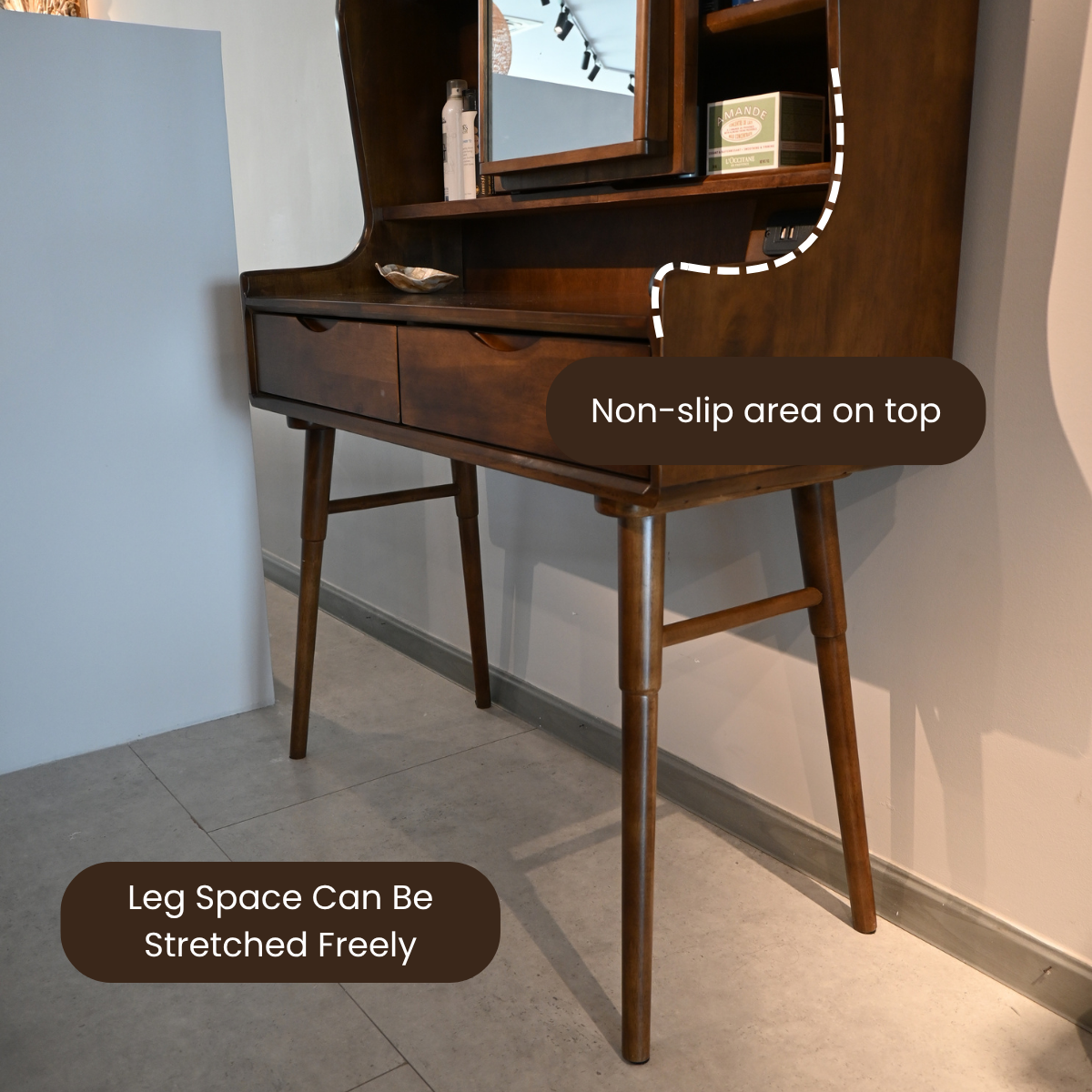 NORDIC DRESSING TABLE  FJ 1042