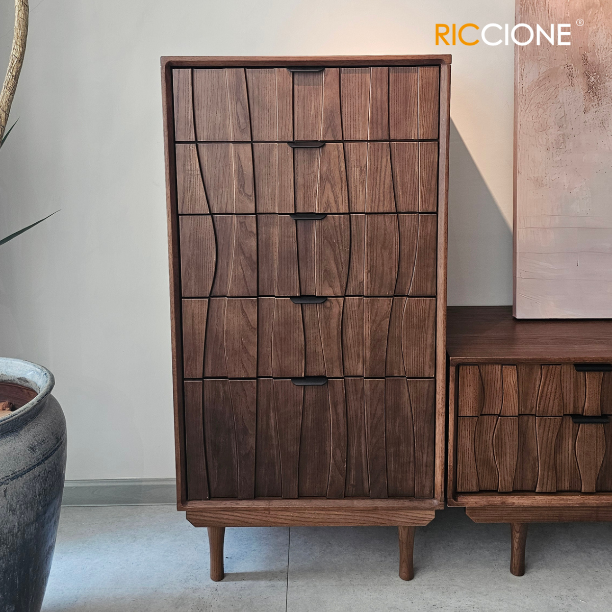 AFRAIN CABINET
