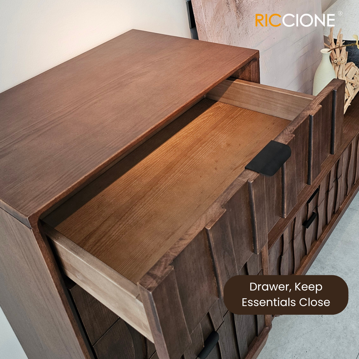 AFRAIN CABINET