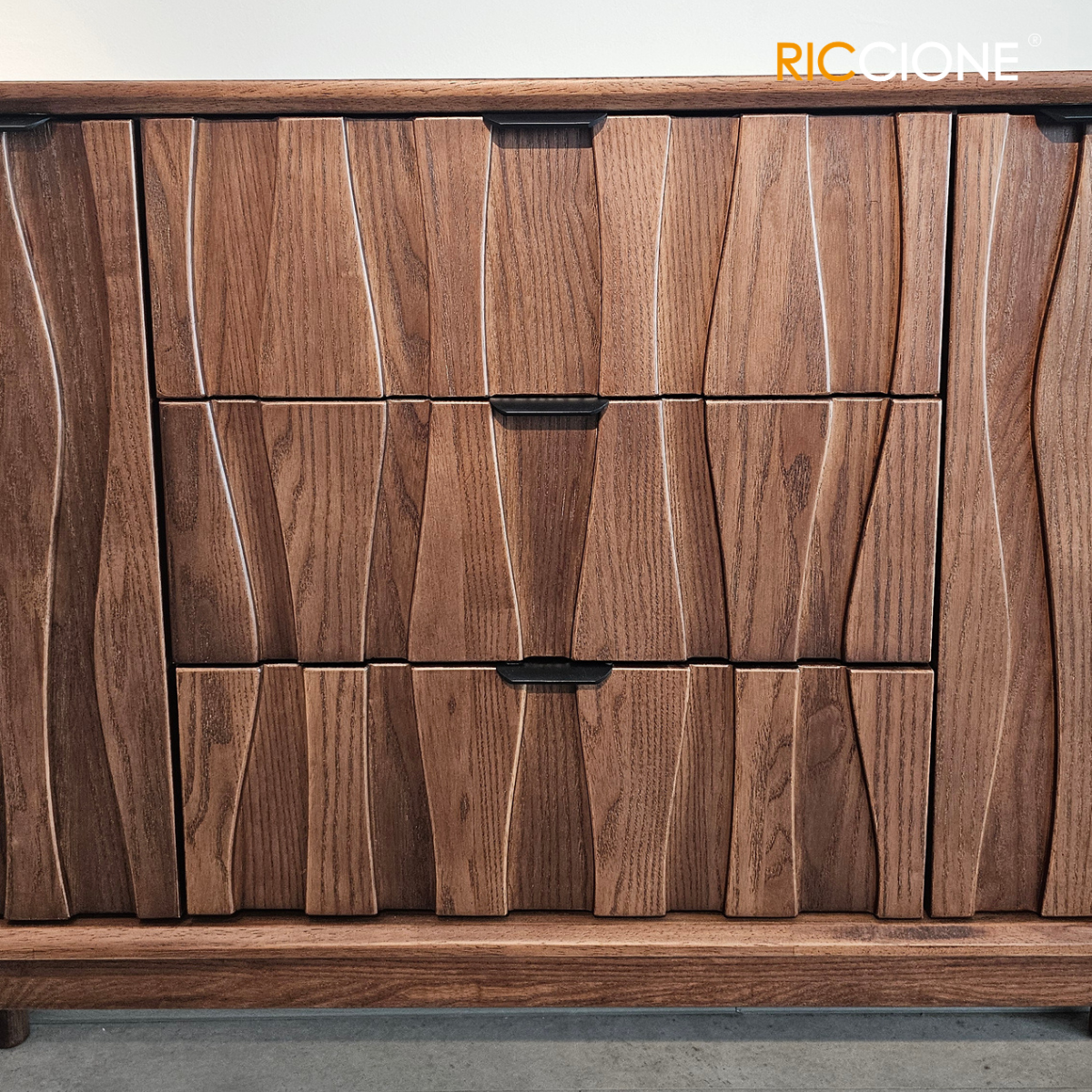 AFRAIN CABINET