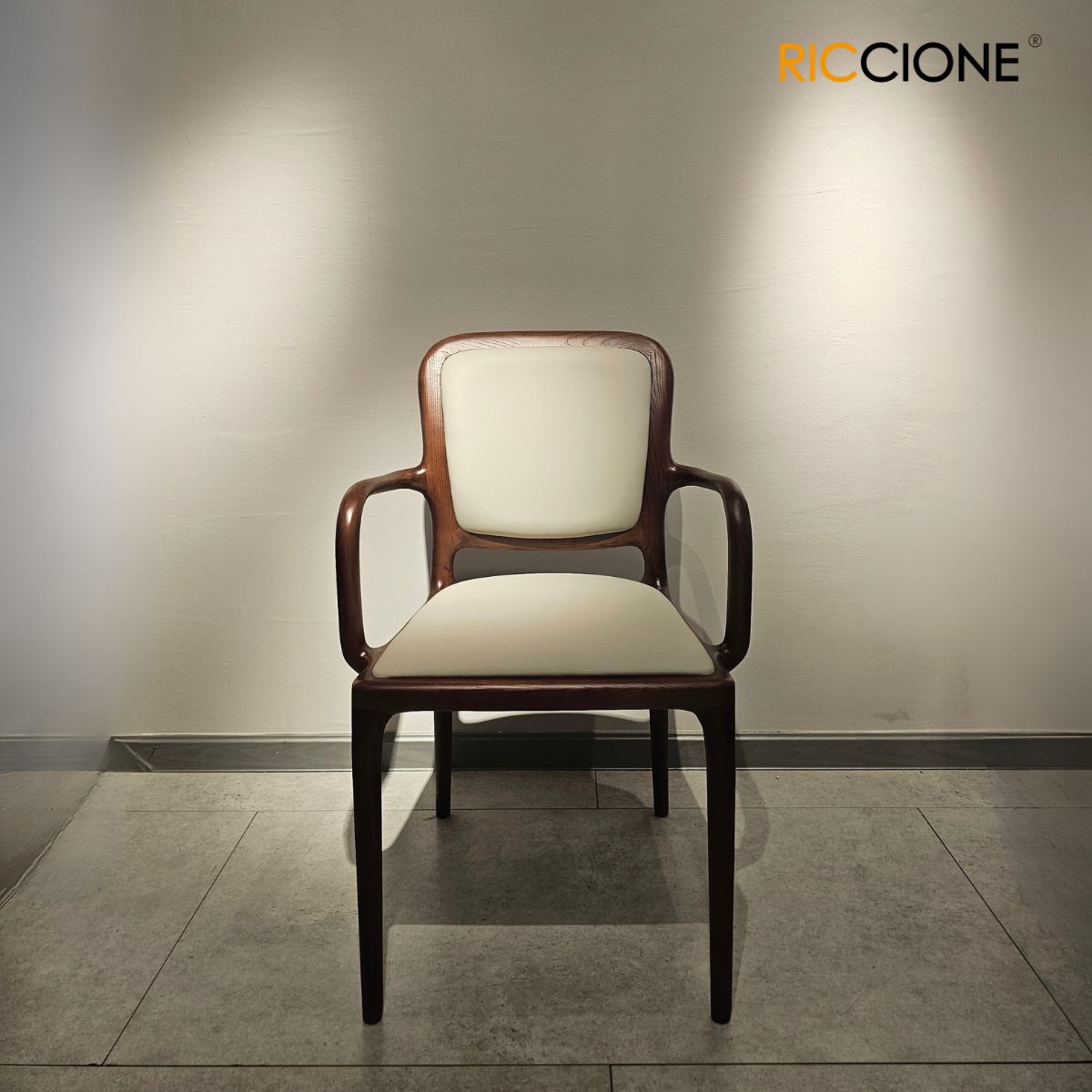 ARKED CHAIR
