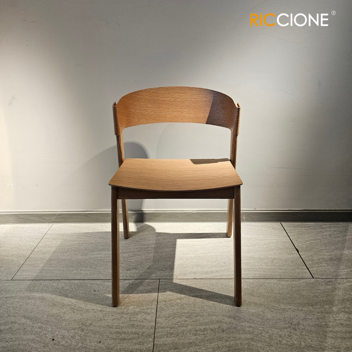 DESIGNER’S PICKS CHAIR