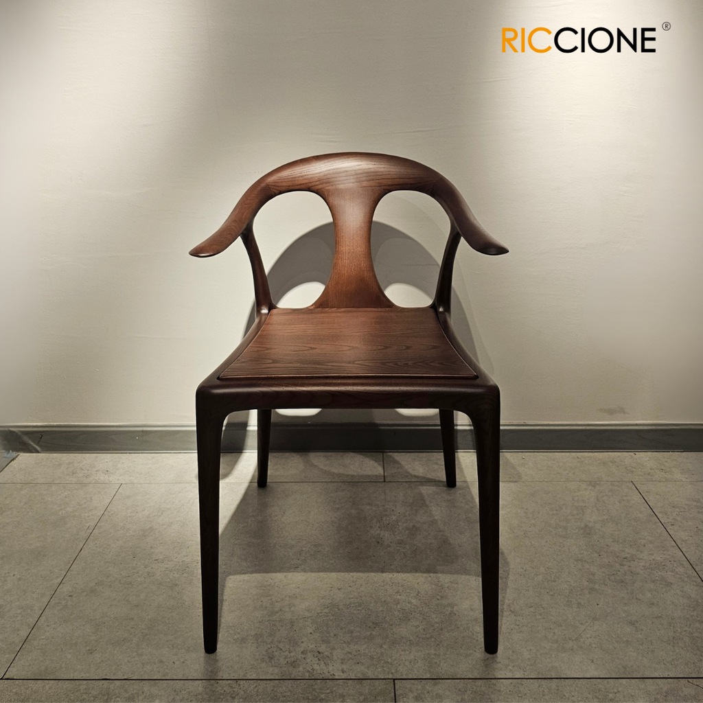ARKED CHAIR