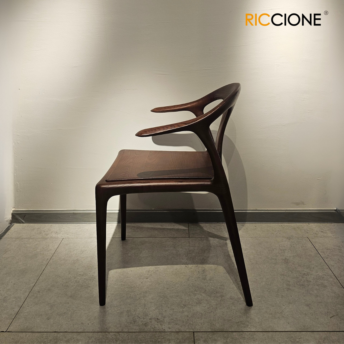 ARKED CHAIR