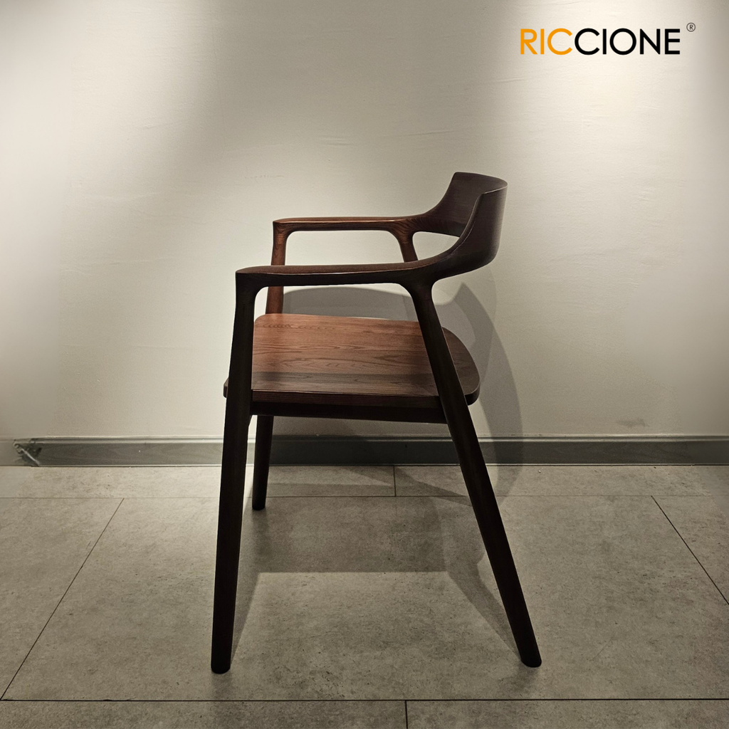 ARKED CHAIR