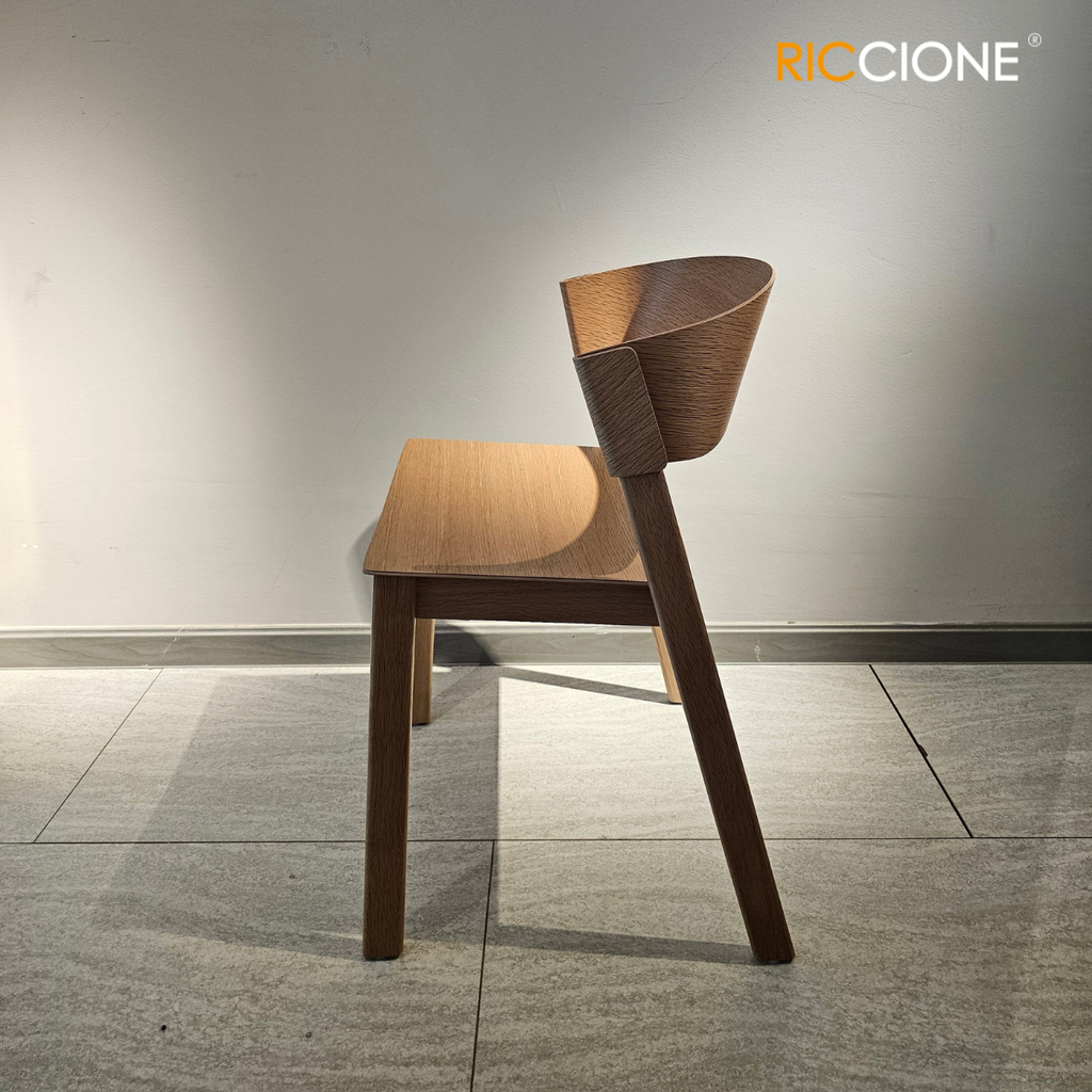 DESIGNER’S PICKS CHAIR
