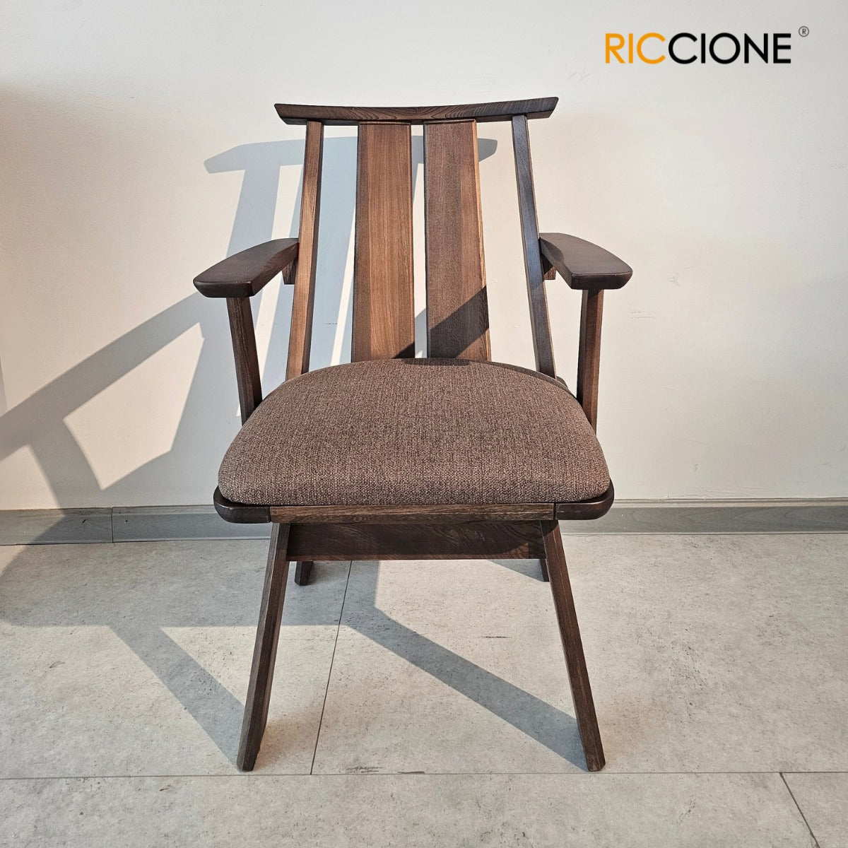 BATANG CHAIR